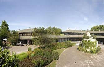 Country Hotel Borromeo Peschiera Borromeo Exterior foto